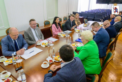 ����� ����� �� ���� ������ ������ ������� � ��������������� ������������ ������ ����������