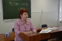       2015 . 