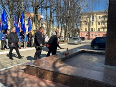 � ������-��� ���������� ���������� ������ � ����� ���� ��������