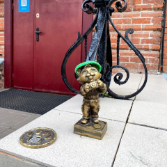 ������ ������, ������������� � �������� ������ ������-���, ����� �������� ����� � �������, � ����� ����������� ��������� � ��� ������������ ���